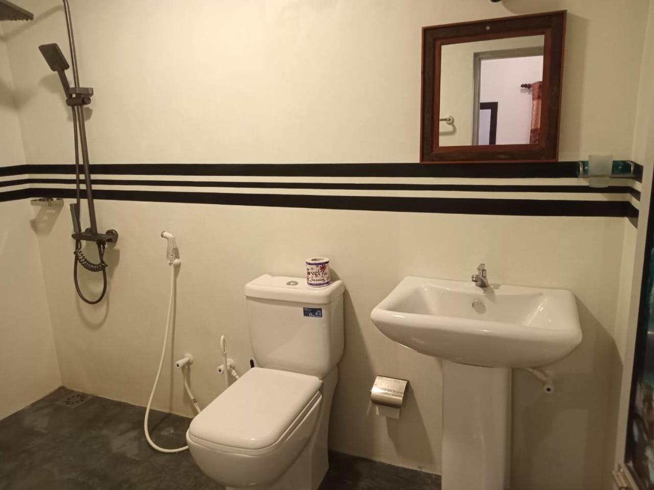 Little Villa Guest House Ahangama Chambre photo